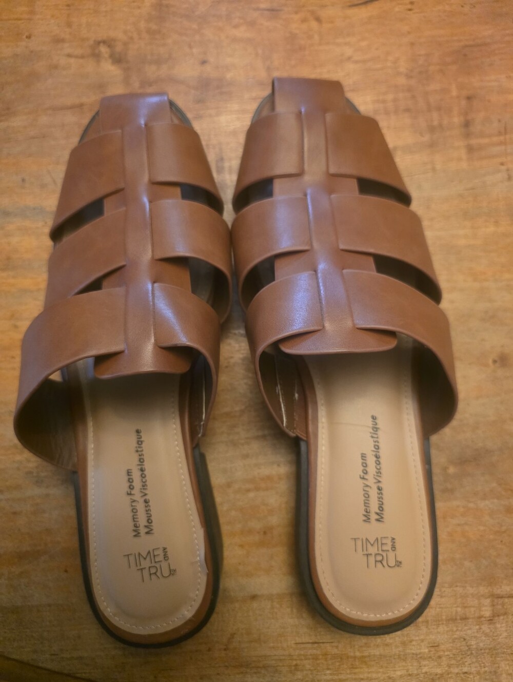 Women’s Time And True Brown  Memory Foam Heel Sandals Size 10